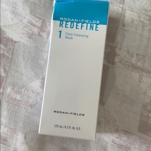 Rodan and Fields Daily Cleansing Mask